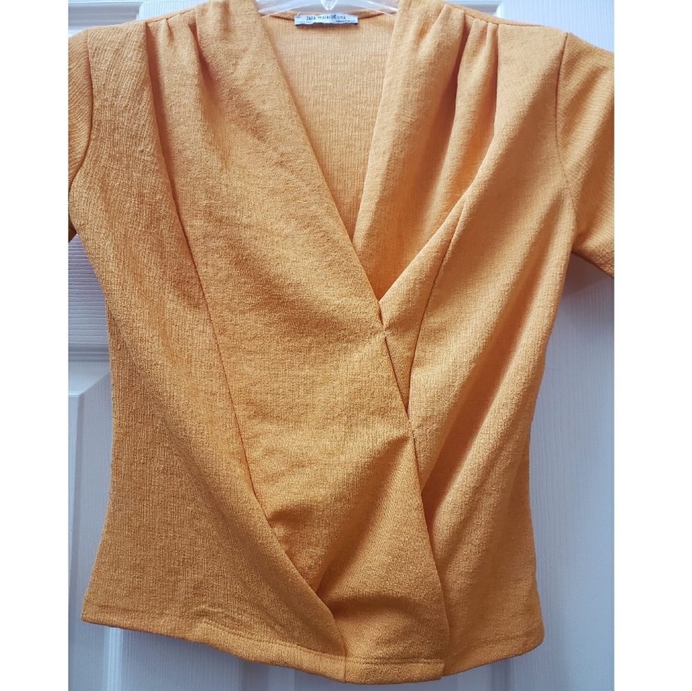 Zara Blouse - Picture 2 of 4